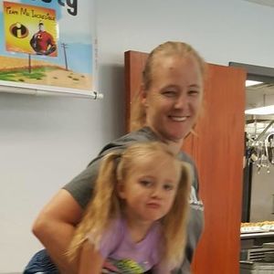 Meet your Posher, Daveda